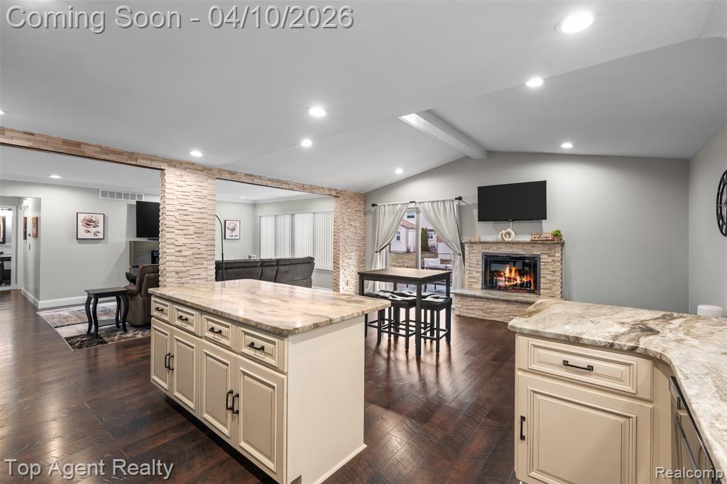 16115 Bayham Court, Clinton Twp, MI 48038 — Photo 17