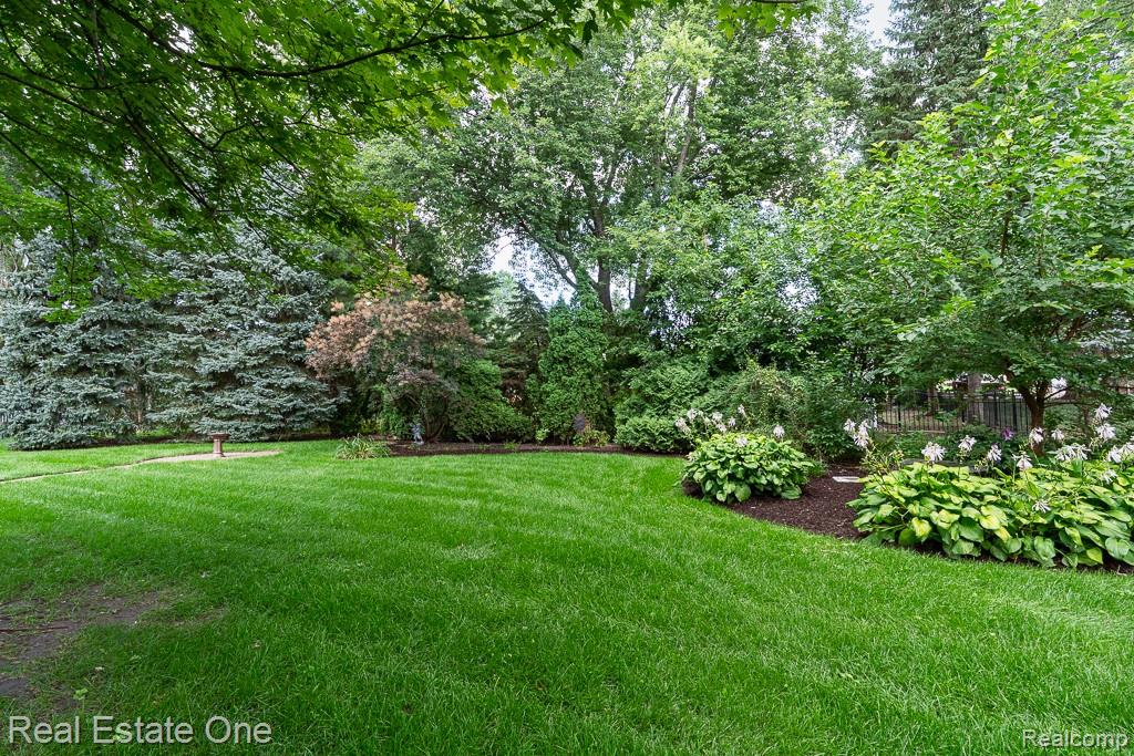 46974 Kramer Drive, Shelby Twp, MI 48315 — Photo 19