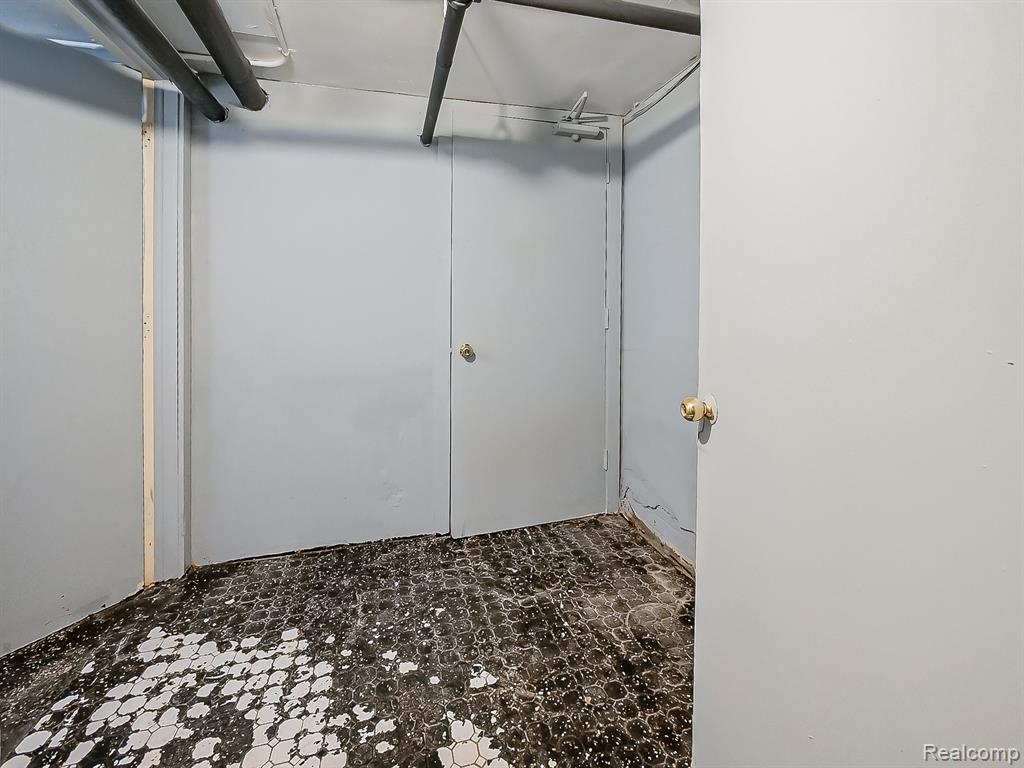491 E GRAND Boulevard, Detroit, MI 48207 — Photo 48