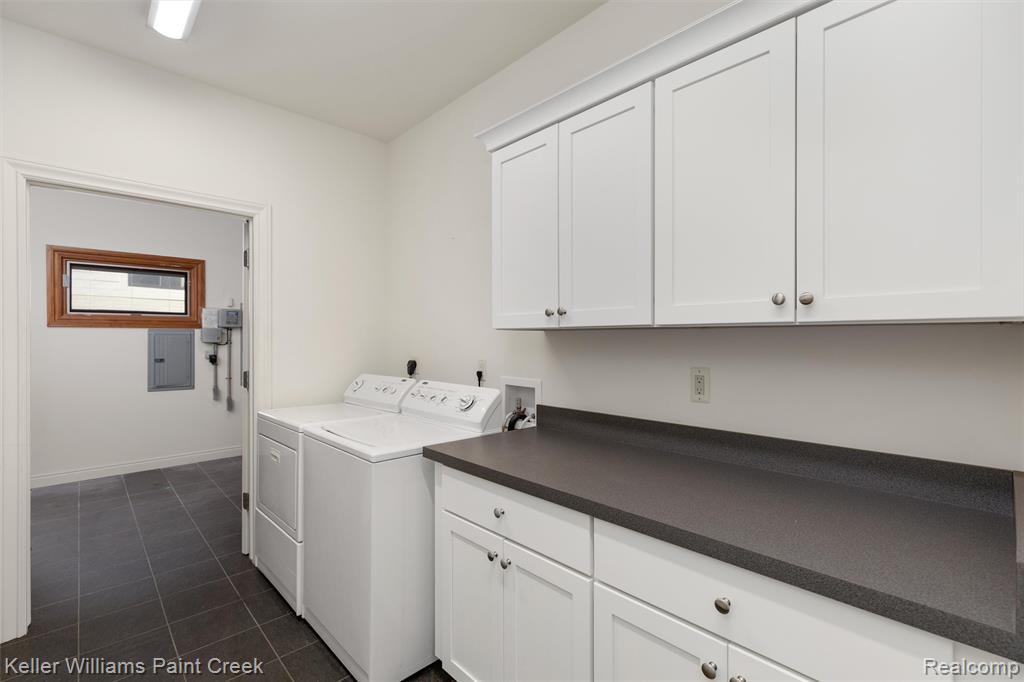 37580 Lakeshore Drive, Harrison Township, MI — Photo 46