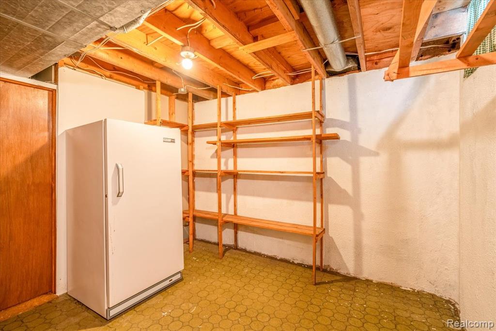 9436 Essex Street, Romulus, MI 48174 — Photo 44