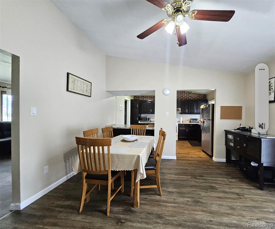 496 E Lovell Drive, Troy, MI 48085 — Photo 6
