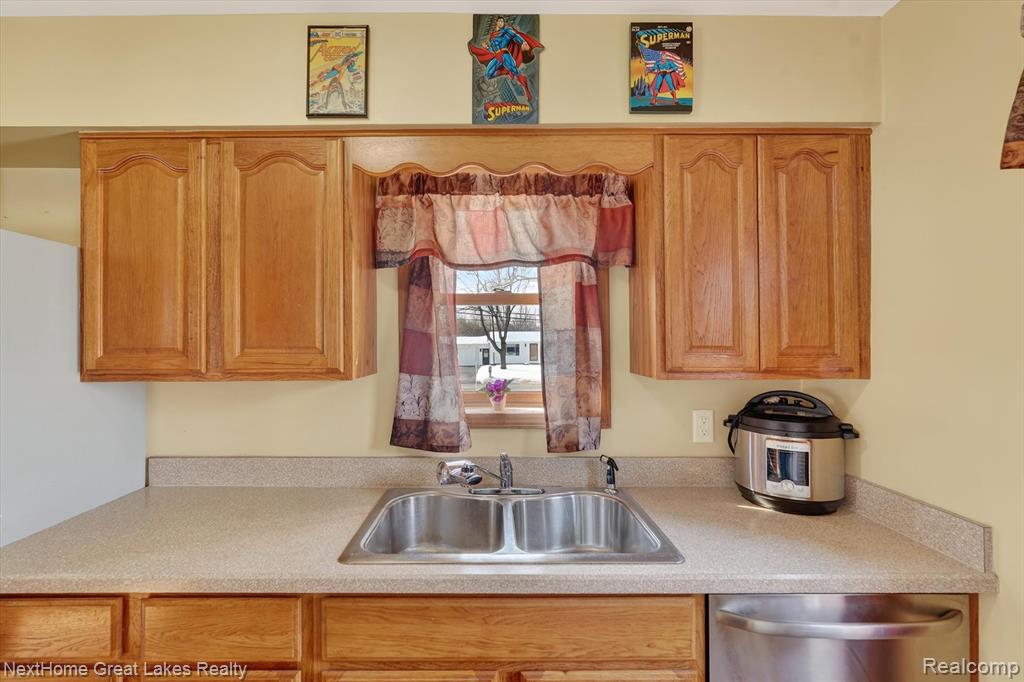 726 W 2nd Street, Davison, MI 48423 — Photo 8