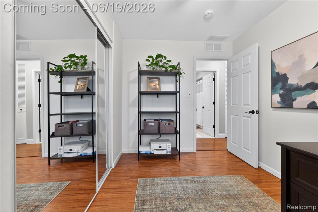 9259 Silverside, South Lyon, MI 48178 — Photo 5