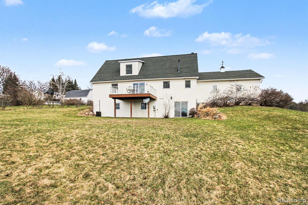 8806 Bergin Road, Howell, MI 48843 — Photo 26