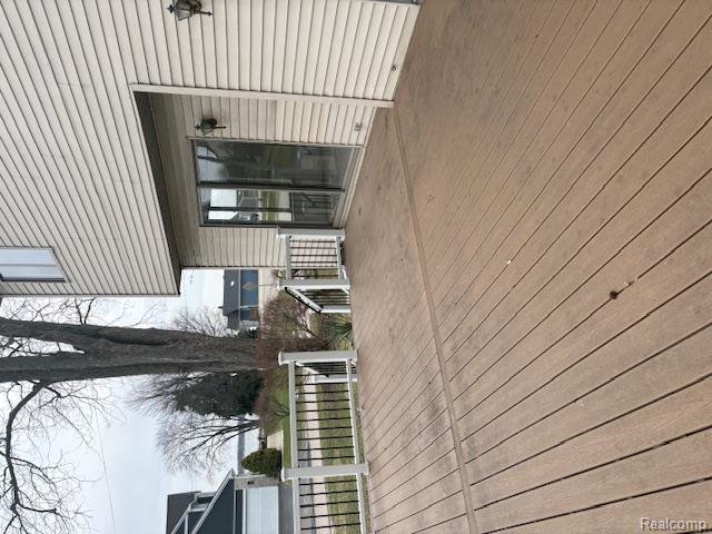 210 Rosebud Street, Walled Lake, MI 48390 — Photo 12