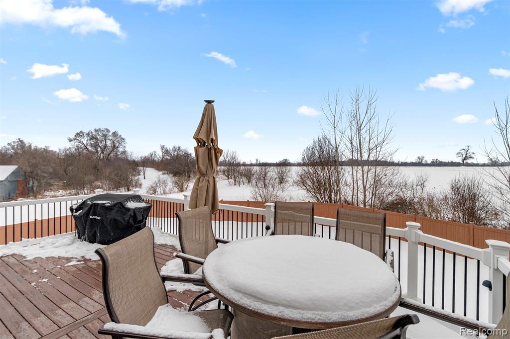 830 Lake Woods Drive, Canton, MI 48188 — Photo 45