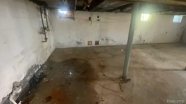 13042 Evanston Street, Detroit, MI, 48213