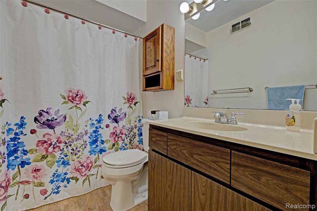4730 Pinedale Avenue, Clarkston, MI — Photo 24