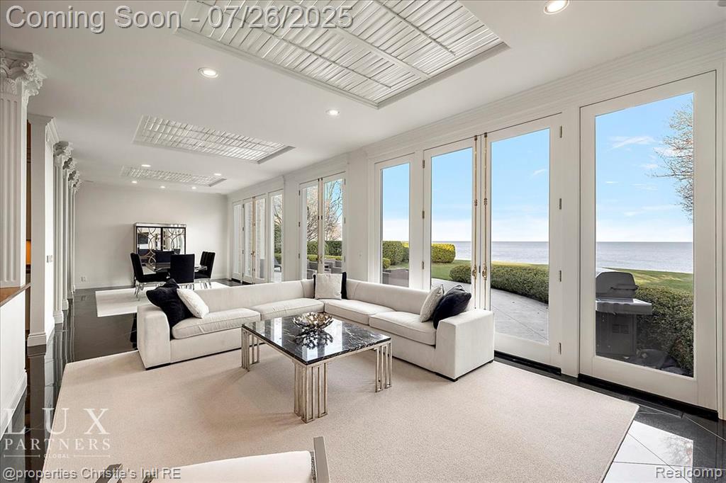 1010 LAKE SHORE Road, Grosse Pointe Shores, MI 48236 — Photo 11