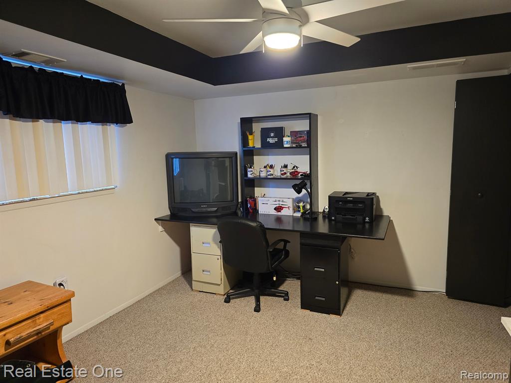6929 CHADWICK Drive, Canton, MI 48187 — Photo 41