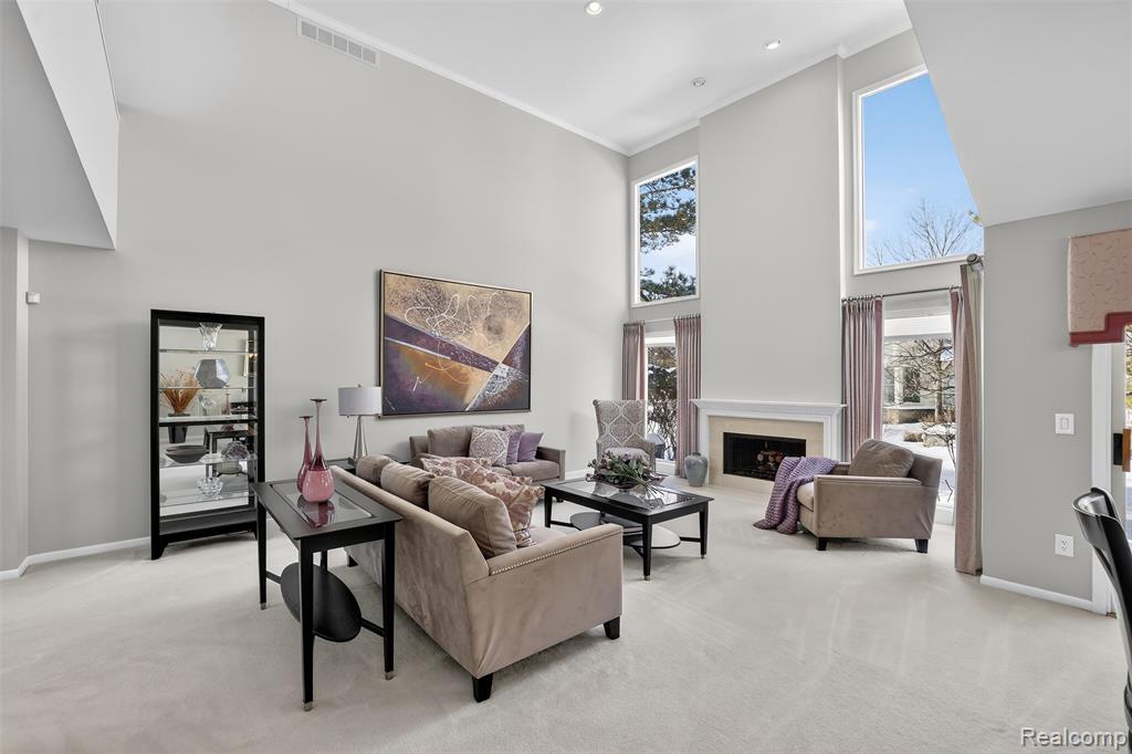 7328 Simsbury Drive, West Bloomfield, MI — Photo 5