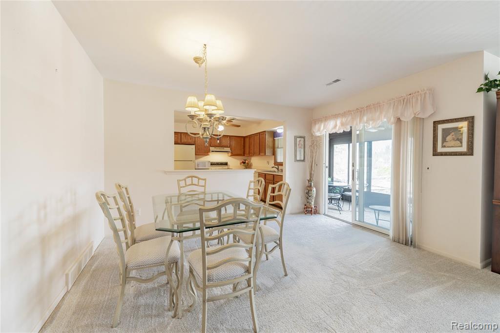 8597 Mathias Drive, 43, Grosse Ile, MI 48138 — Photo 8