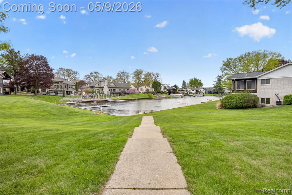 1365 Blue Water Drive, Fenton, MI 48430 — Photo 56