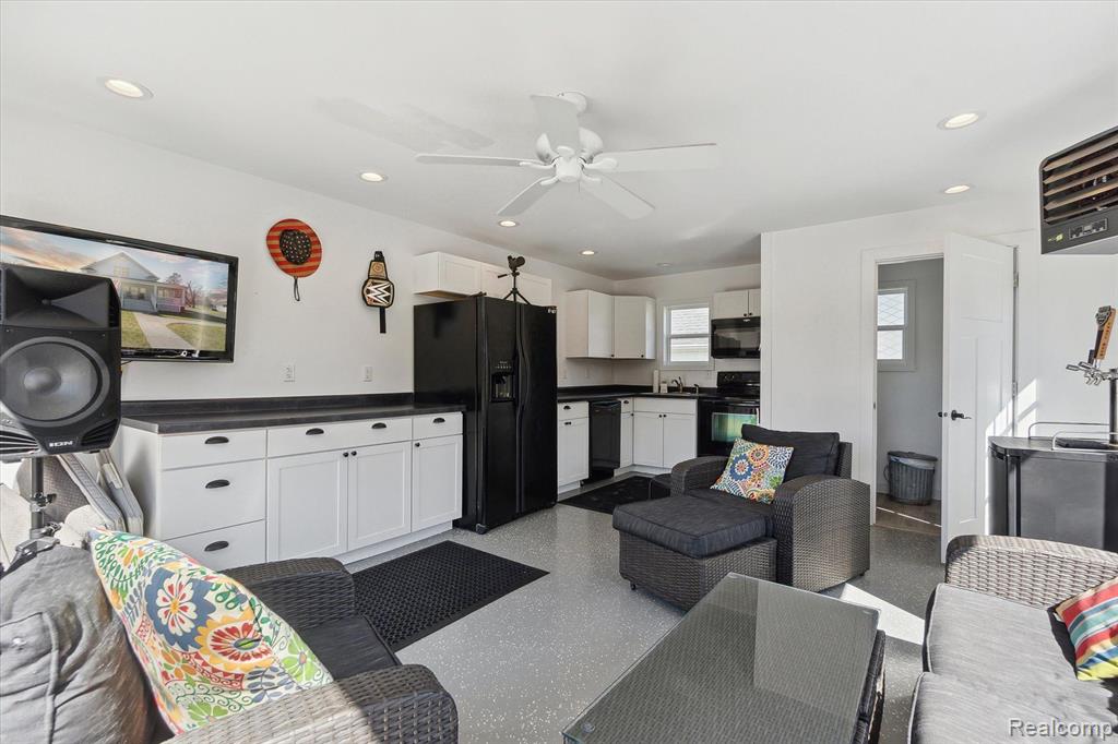8718 STATE Road, Millington, MI 48746 — Photo 34