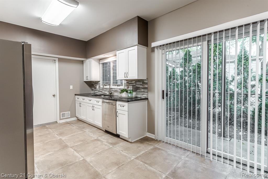 683 DEER Street, Plymouth, MI 48170 — Photo 13