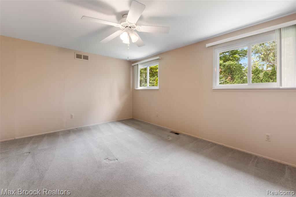 683 Thurber Drive, Troy, MI 48085 — Photo 40