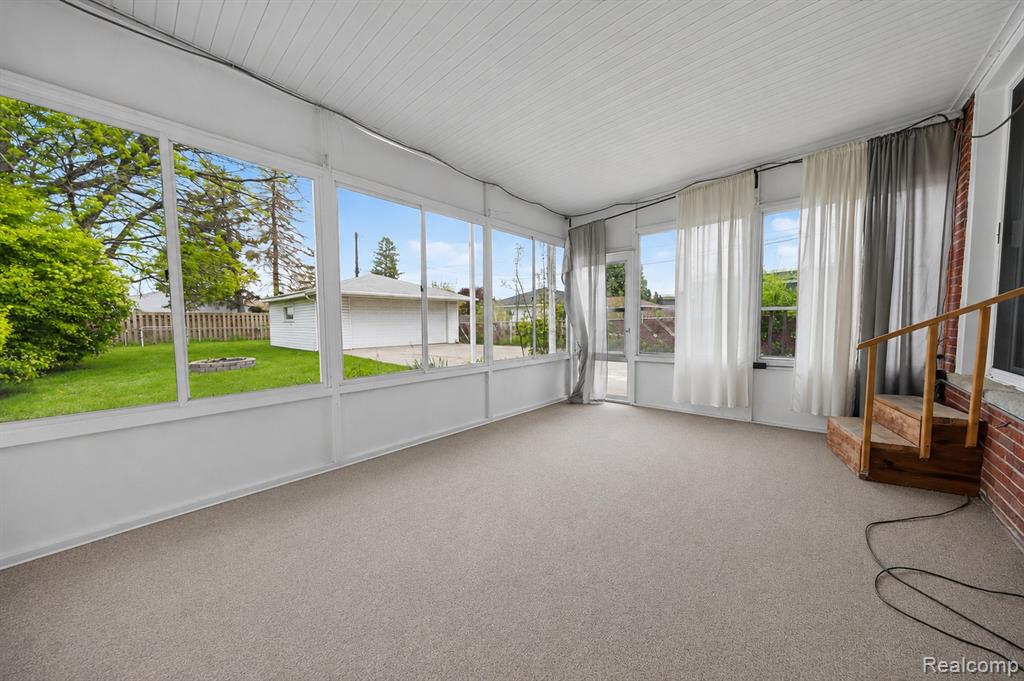 76 W Katherine Avenue, Madison Heights, MI 48071 — Photo 20