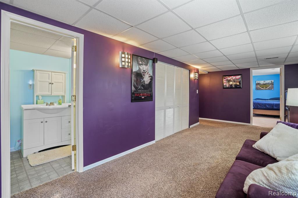 5124 HICKORY Trail, Grand Blanc, MI 48439 — Photo 47