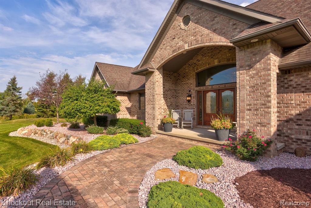 10205 Bradley Road, Frankenmuth, MI 48734 — Photo 5
