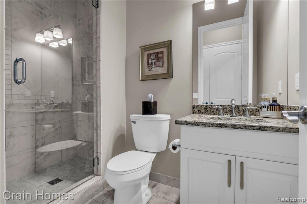 5808 KNOB HILL Circle, Clarkston, MI 48348 — Photo 20