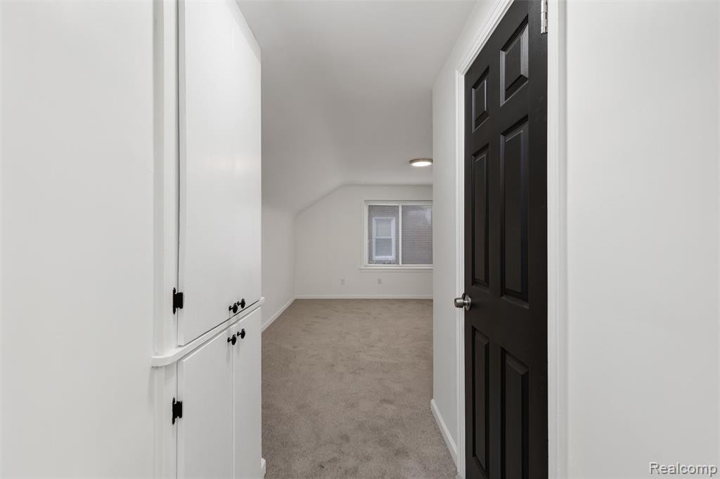 19477 Prest Street, Detroit, MI 48235 — Photo 21