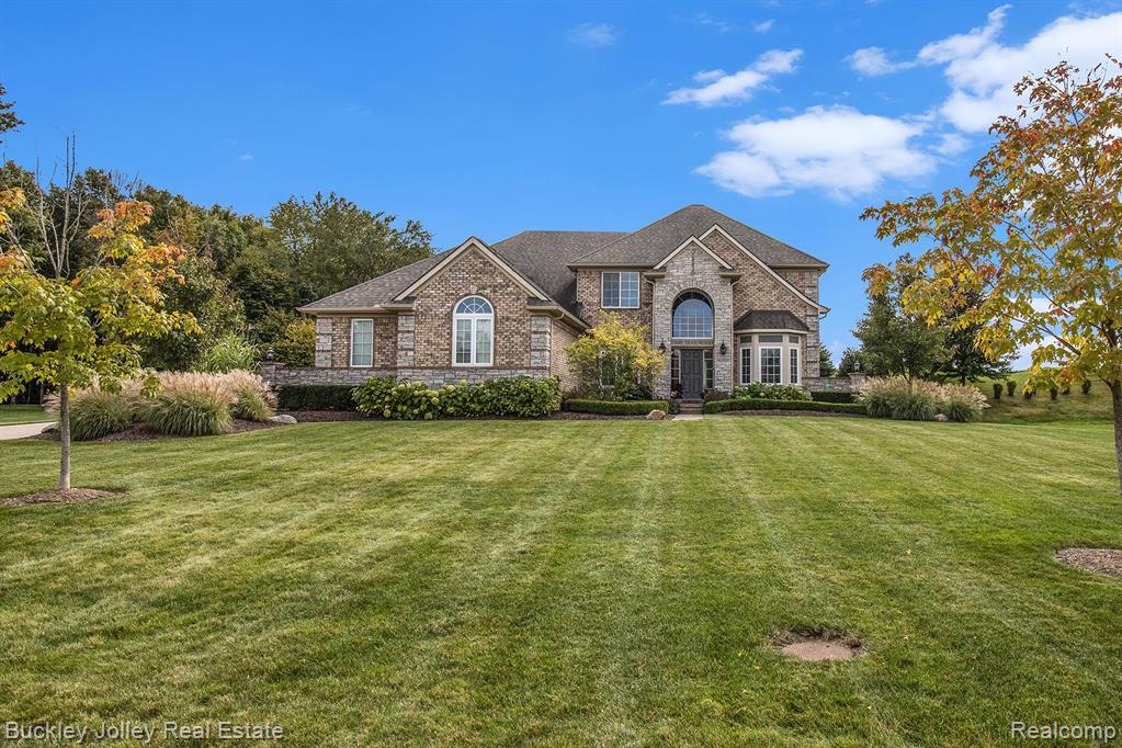 52689 TRAILWOOD Drive, South Lyon, MI 48178 — Photo 45