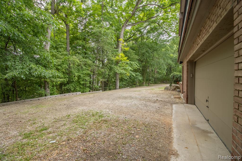 30795 Adair Court, Franklin, MI 48025 — Photo 54