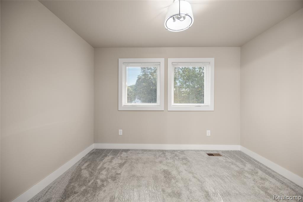 94 Kendrick Street, Mount Clemens, MI 48043 — Photo 32