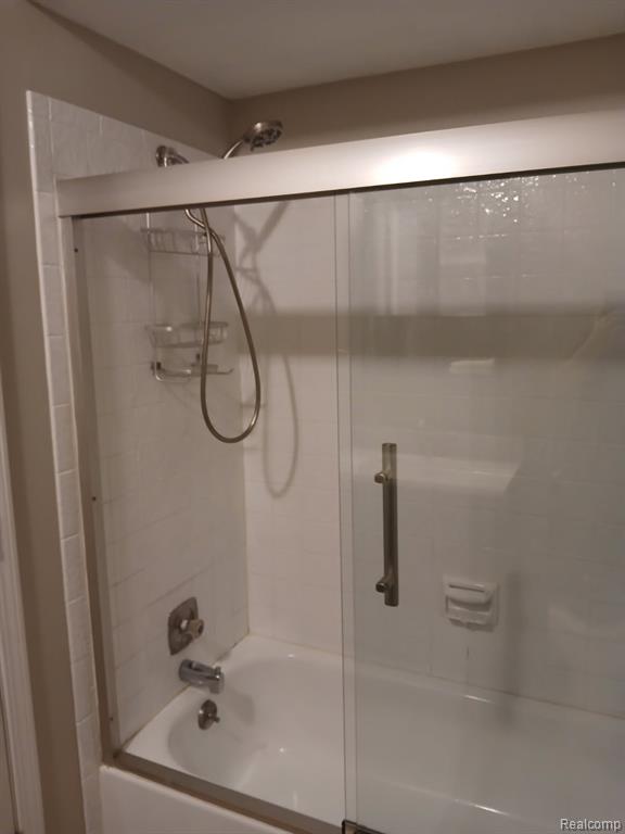 334 W Winds Drive, Almont, MI 48003 — Photo 12