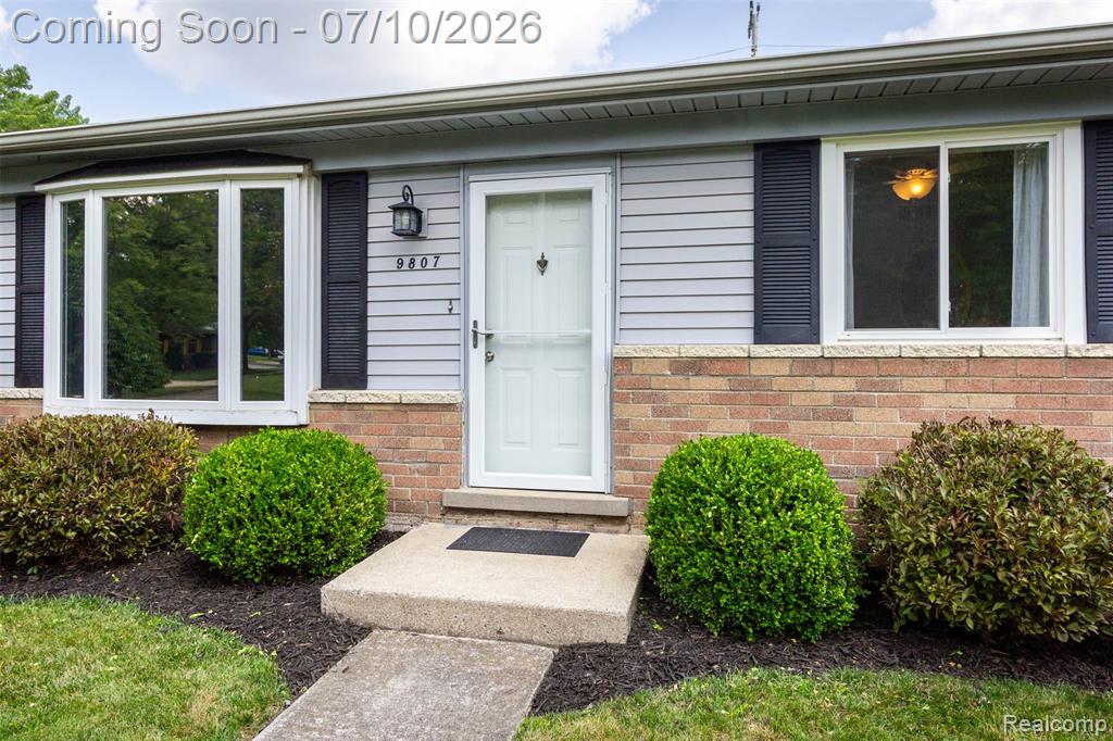 9807 Fairbanks Street, Belleville, MI 48111 — Photo 4
