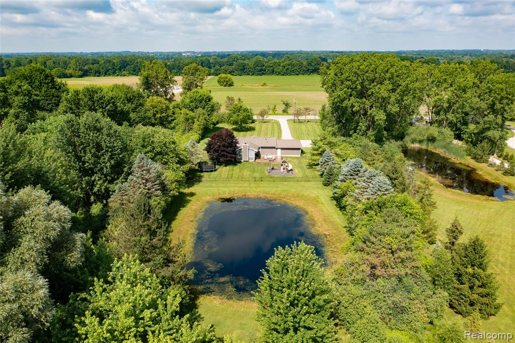 66100 Romeo Plank Road, Ray, MI — Photo 34
