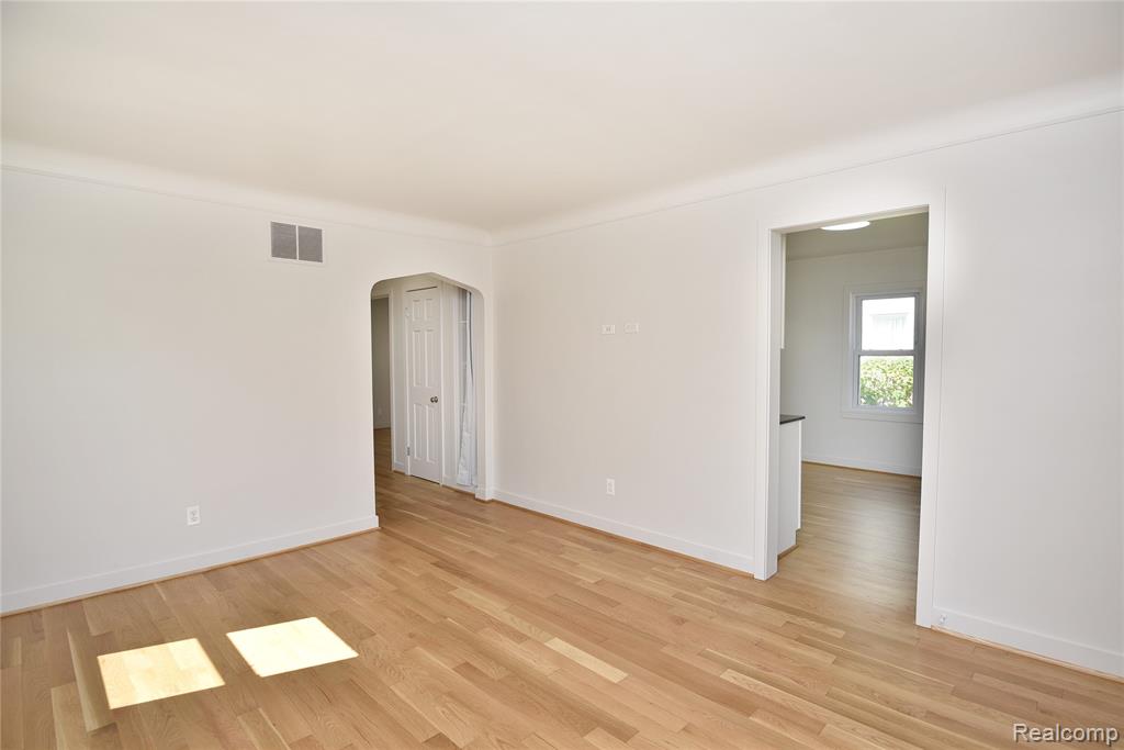 710 Donald Avenue, Royal Oak, MI 48073 — Photo 6
