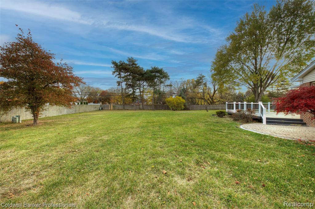 5076 Tyler Drive, Troy, MI 48085 — Photo 5