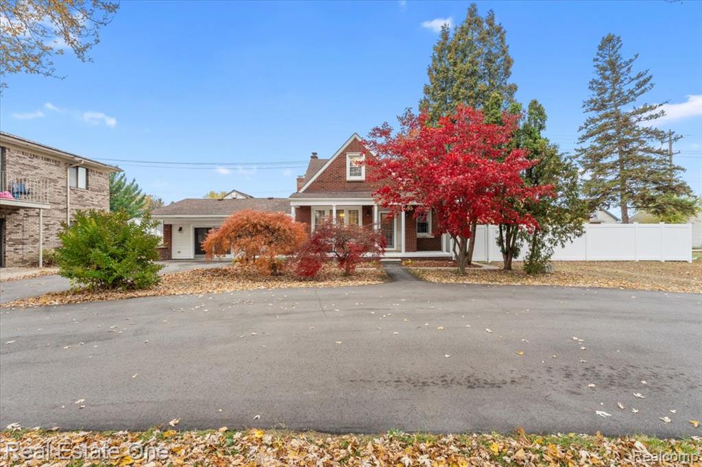 1353 Ford Avenue, Wyandotte, MI 48192 — Photo 4