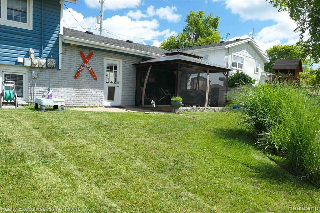 2854 ELMWOOD Street, Port Huron, MI 48060 — Photo 42