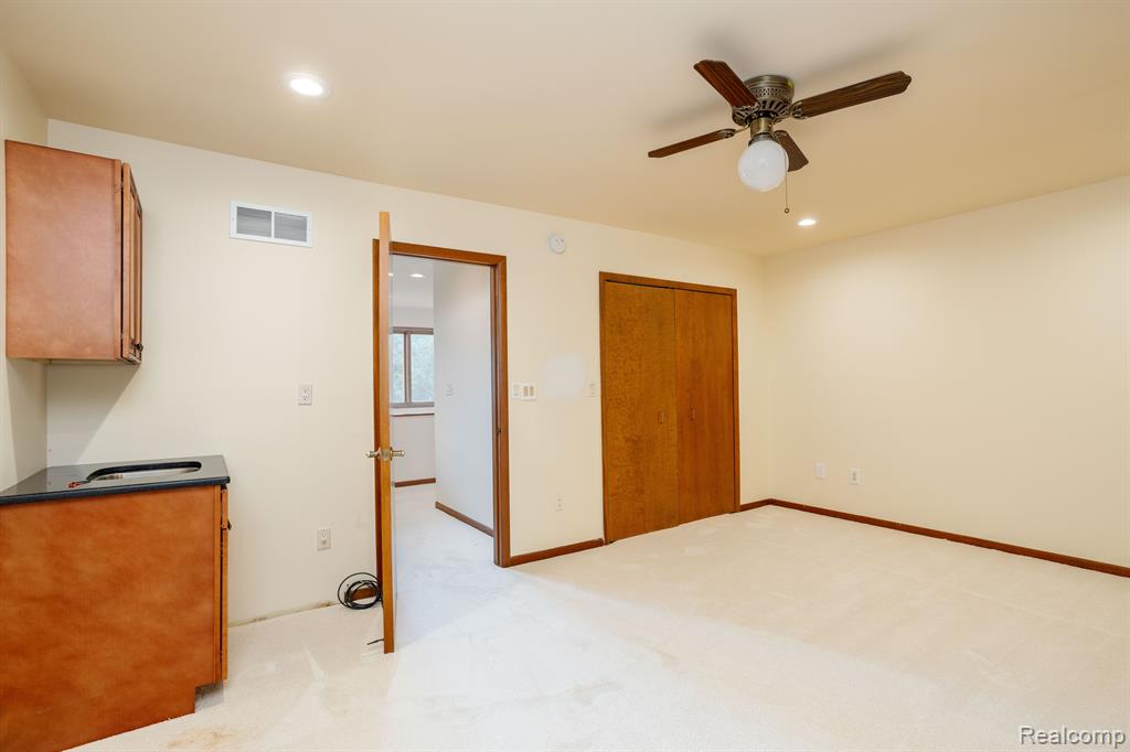 4421 PINEHURST Drive, West Bloomfield, MI — Photo 36