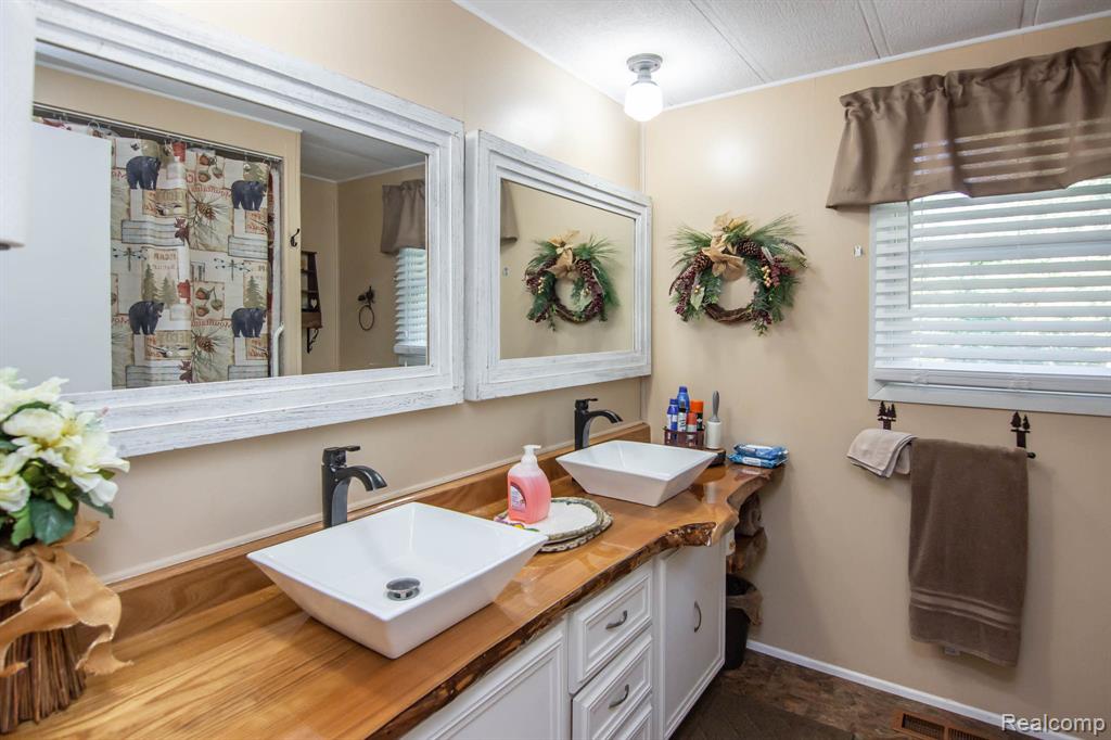 4255 N Elder Trail, Lincoln, MI 48742 — Photo 13