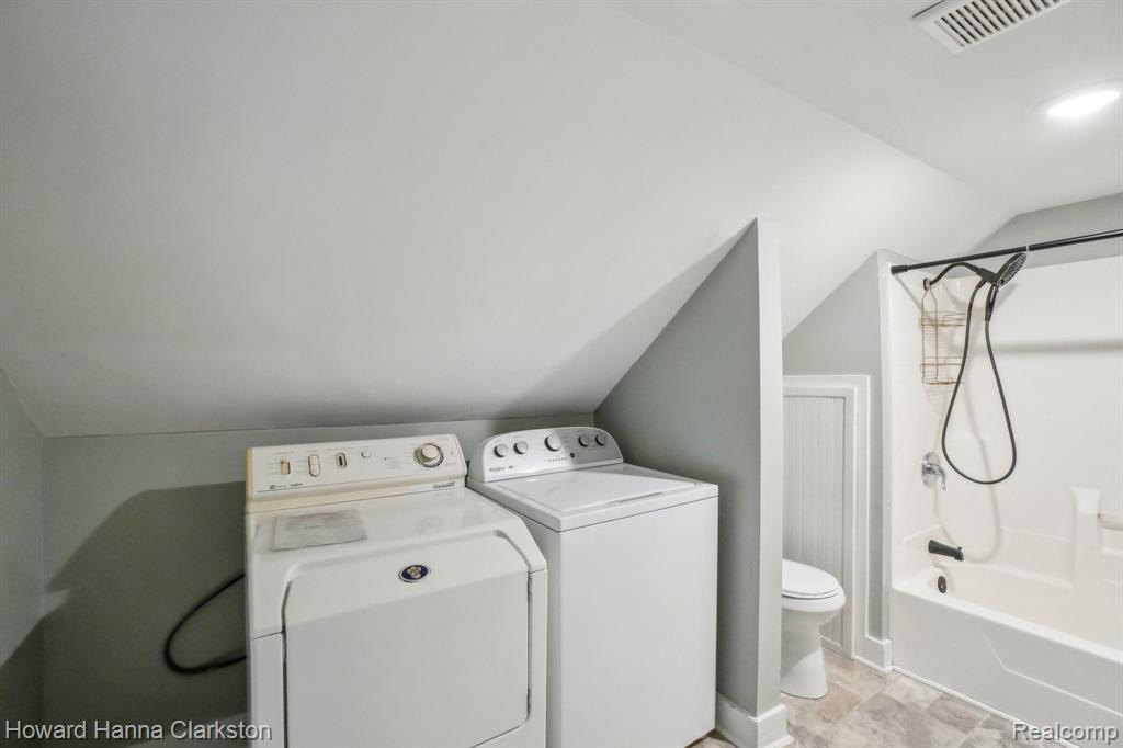 505 N Adelaide Street, Fenton, MI 48430 — Photo 24