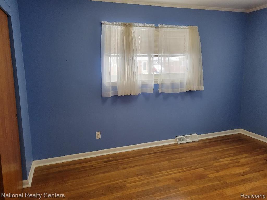 8789 Donna Street, Westland, MI — Photo 10