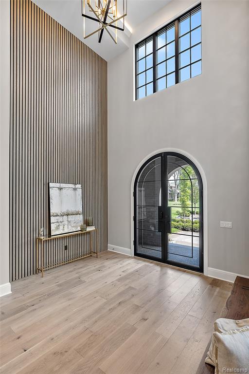 3268 Willis Drive, Oakland, MI, 48306