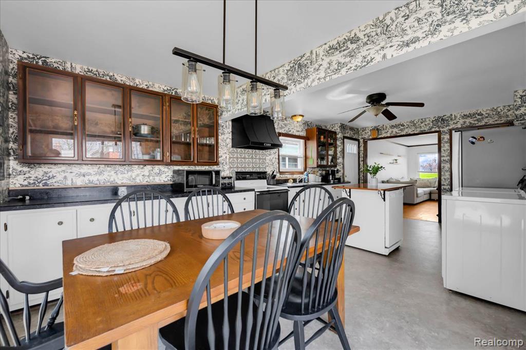 4663 Mayfair Street, Dearborn Heights, MI 48125 — Photo 15