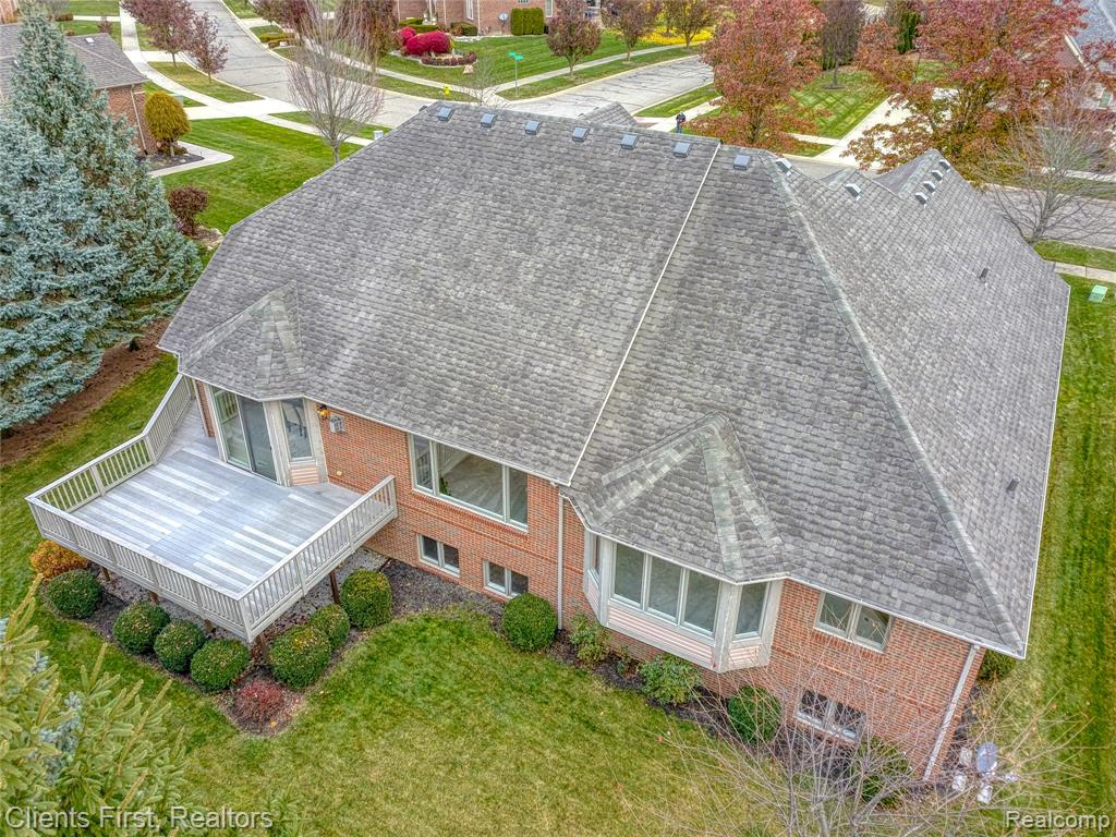 63605 Williamsburg, Washington, MI 48095 — Photo 58