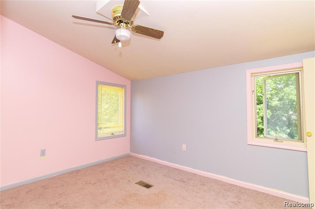 9622 Seminole, Redford, MI 48239 — Photo 9
