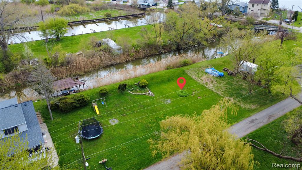 7840 Michael, Newport, MI 48166 — Photo 11