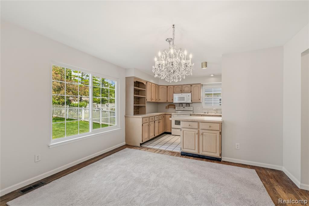 42352 Park Ridge Road, Novi, MI — Photo 8