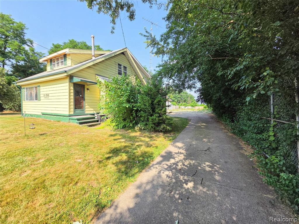 7046 N Dort Highway, Mount Morris, MI 48458