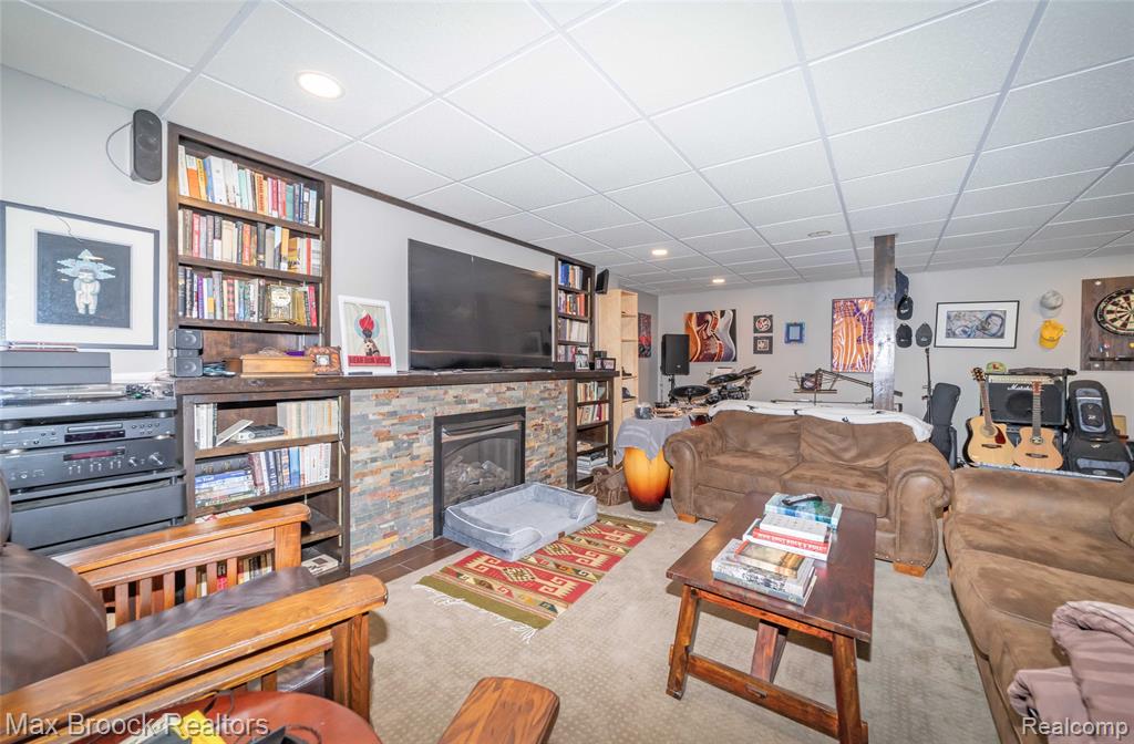 1478 Courtney Court, Hartland, MI 48353 — Photo 51