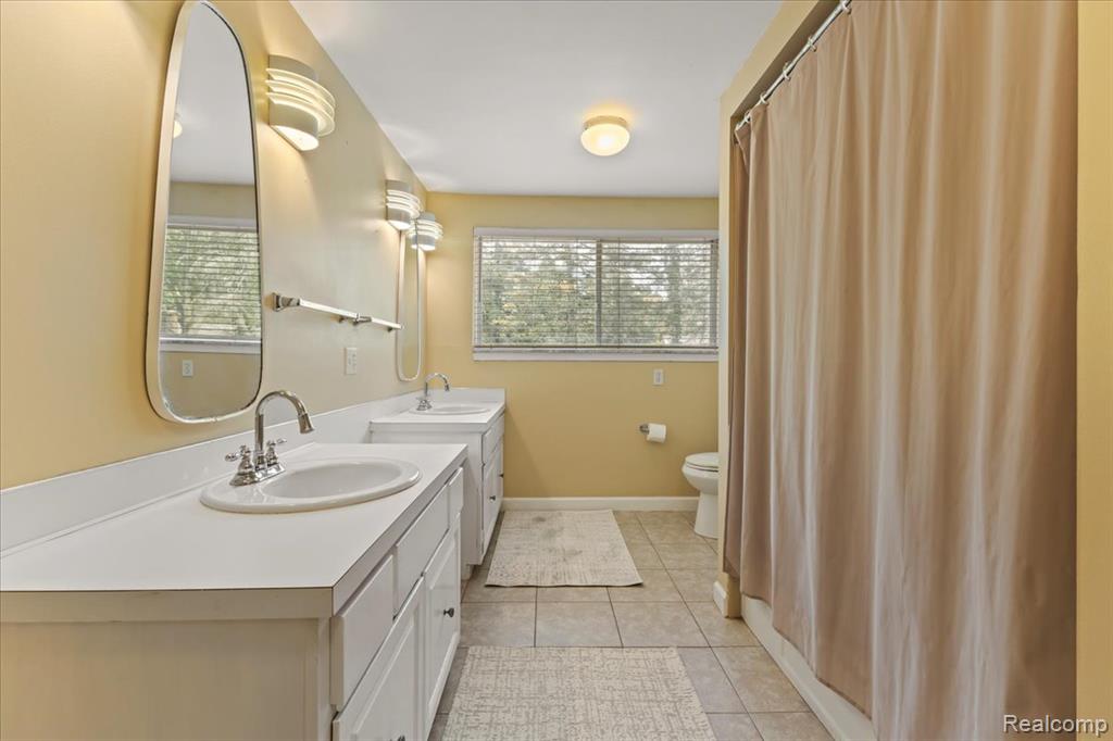 7871 Caberfae Trail, Clarkston, MI 48348 — Photo 41