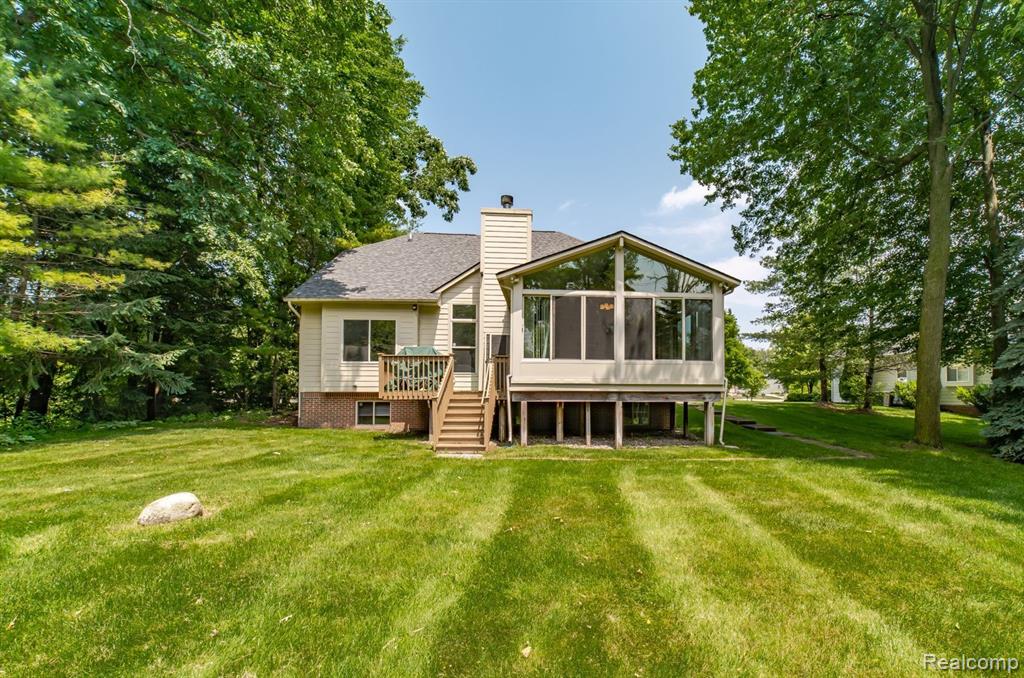 7191 ELDERWOOD Circle, Clarkston, MI — Photo 55